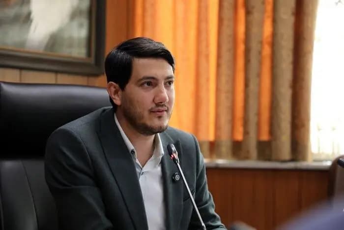 عکس هوایی از وضعیت دریاچه ارومیه در مسیر پل میانگذر