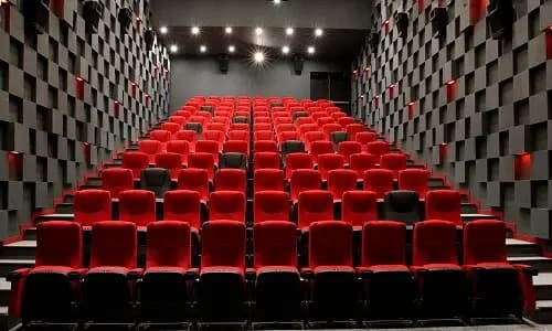 ۳۲ هزار زائر عرفه از پایانه مرزی مهران وارد کشور شدند
