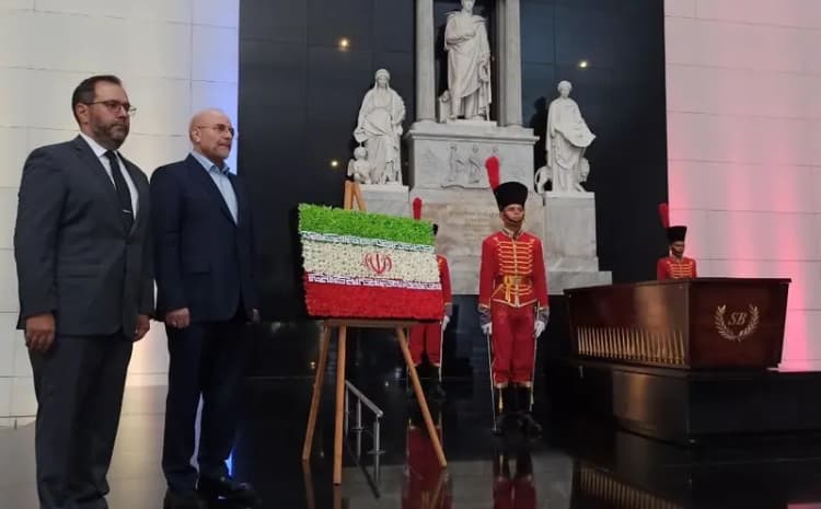 سید حسن خمینی هشدار داد؛ انقلاب منحرف می شود اگر.../ باید مراقب باشیم/ اگر مسئولی پایش را کج گذاشت مردم تذکر دهند