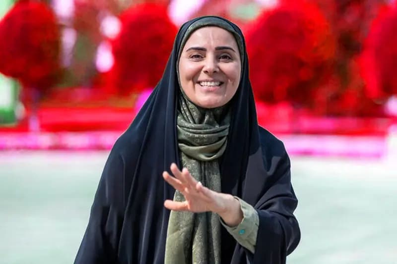 توضیحات جدید درباره حواشی سفر جنجالی وزیر راه به کیش 
