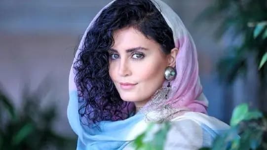 نگاهی به تیپ و استایل شیک هنرمندان در اکران فیلم «رها»/ درخشش شهاب حسینی و غزل شاکری/ زیبا، اصیل و ایرانی پسند!