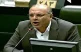 لک علی‌آبادی: یک عده سلبریتی وارد مجلس می شوند، جلسه می‌گیرند و تصمیم می‌گیرند چه کسی هیئت رئیسه باشد، چه کسی نباشد/ یک عده هم هدفمند پیامک‌های انبوه را با تهدید و با تطمیع ارسال می کنند که در روند تصمیم گیری مجلس تاثیرگذار باشند؛ منشا این پیامک‌ها کجاست؟