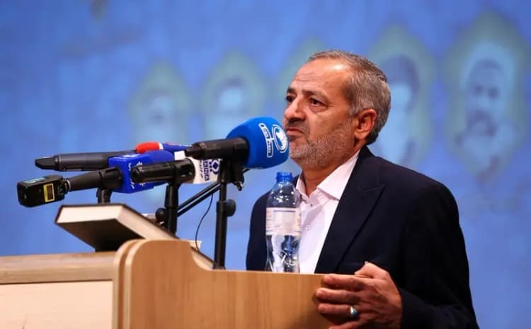 استاندار اصفهان از ارتباط استانداری با پیامک‌های حجاب خبر ندارد؟!/ تشکیل شعبه حمایت از آمران به معروف در اصفهان به چه معنا است؟