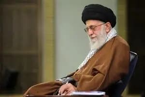 واکنش عراقچی به پیشنهاد عمان درباره مذاکره با آمریکا: بررسی می‌کنیم!