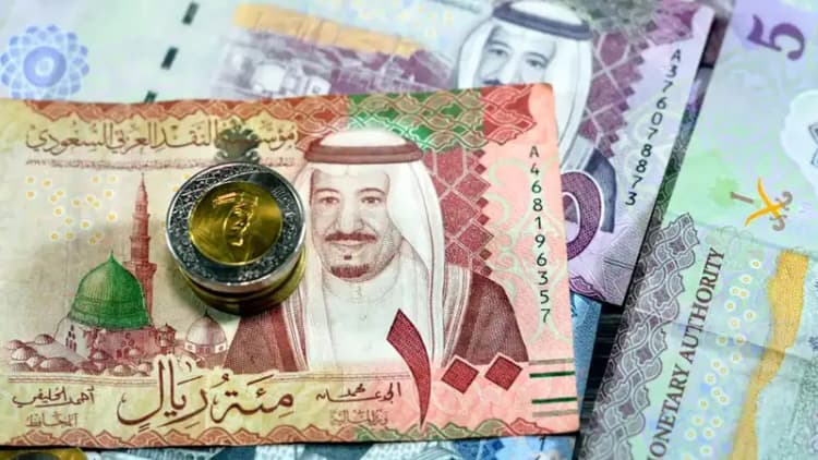 رئیس‌کل بانک مرکزی عازم عمان شد