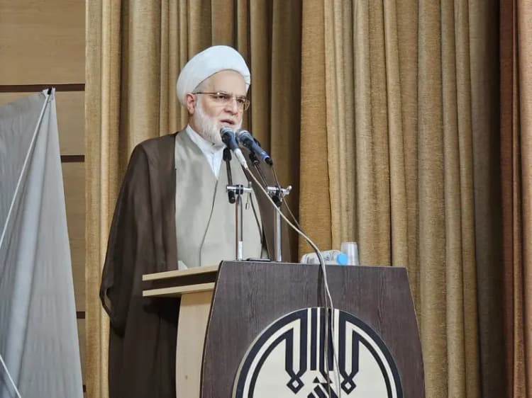 واگذاری ۷۰۰ هکتار زمین برای احداث نیروگاه خورشیدی در قم