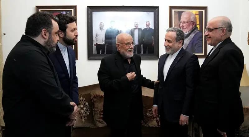 عراقچی به دیدار خانواده شهید سید حسن نصرالله رفت