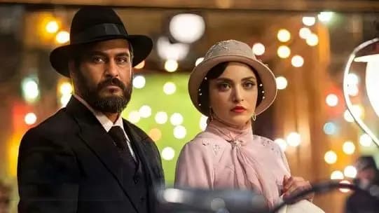 فیلم / خوانندگی هومن حاج عبداللهی با لهجه مازندرانی و آهنگ انگلیسی /مگه میشه اینو دید و از خنده منفجر نشد !