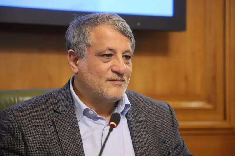 انتقاد محسن هاشمی از روند مذاکرات ایران و آمریکا: جز وزیرخارجه و تیم محدودش، کسی اظهارنظر نمی کنند/ احتمال حمله افزایش می‌یابد اگر...