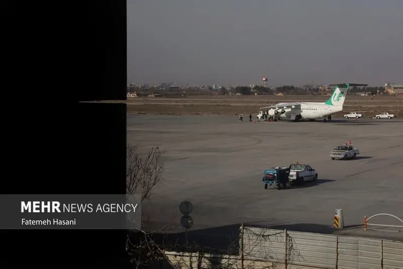 سرگردانی ۱۴ ساعته مسافران پرواز آبادان در مشهد