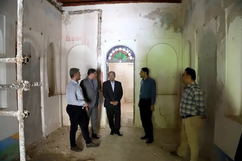 مرمت بنای تاریخی کتابخانه عمومی مصلحیان بوشهر ادامه دارد
