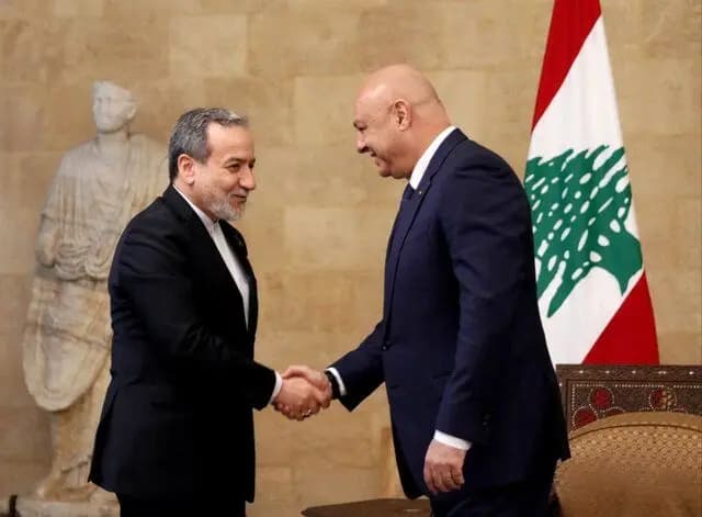 رادیکال‌ها در کمین وزارت خارجه