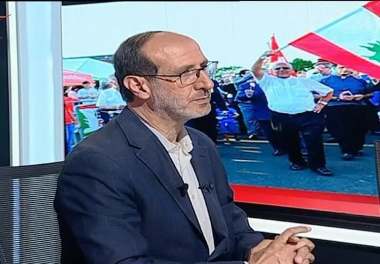 آتش‌سوزی در کارخانه تولید موتور خودروهای نظامی روسیه؛ اوکراین مدعی خرابکاری شد
