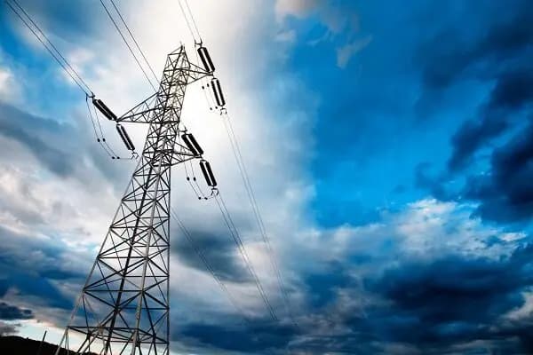 اتلاف بیش از ۱۱ درصد برق تولیدی کشور پیش از مصرف