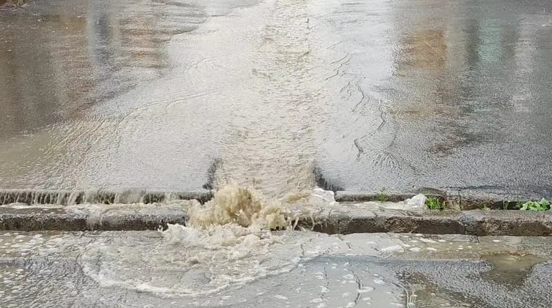 بارش باران موسمی در هشتبندی