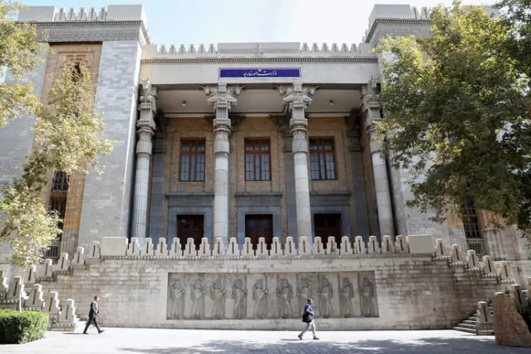 سفر تاریخی عراقچی به مصر؛ گامی تازه در روابط تهران و قاهره