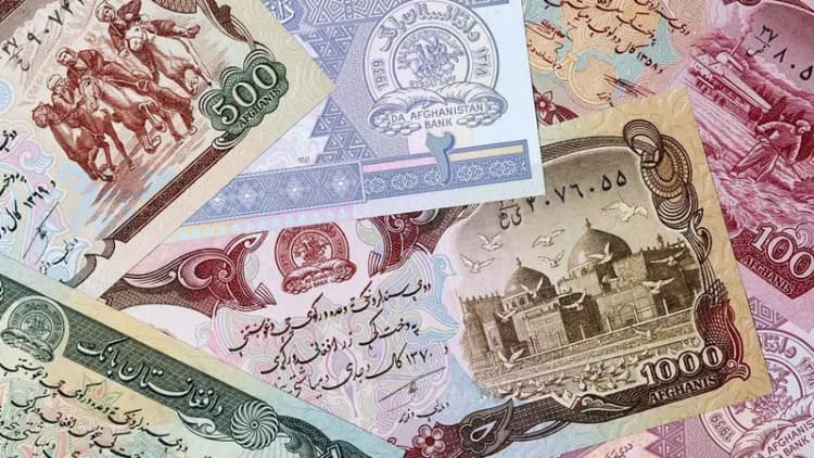 افت تقاضا و خروج پول از بورس؛ کدام بخش‌ها در خطر بیشتری هستند؟