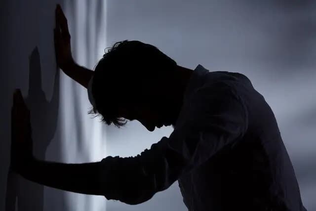 افسردگی؛ بیماری شایع روانپزشکی و نیازمند درمان تخصصی