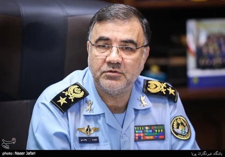 سلیمی نمین: ترمیم کابینهِ پزشکیان، عقلانی نیست/ وزیر بد داشتن بهتر از نداشتن وزیر است