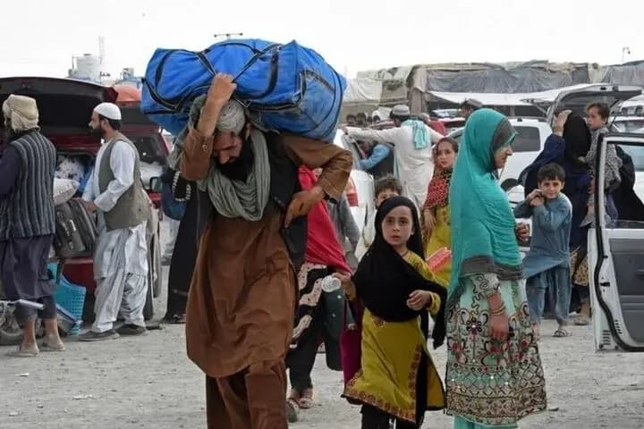 ۱۵ تیر آخرین مهلت خروج قانونی اتباع افغانستانی از کشور