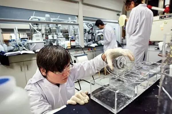 نتانیاهو بستری و اختیاراتش واگذار شد