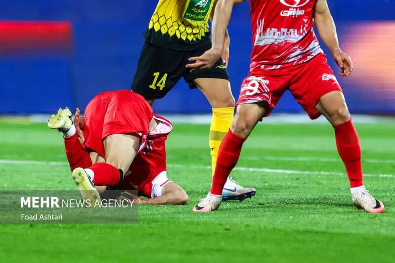 مدافع پرسپولیس در آستانه پیوستن به تراکتور